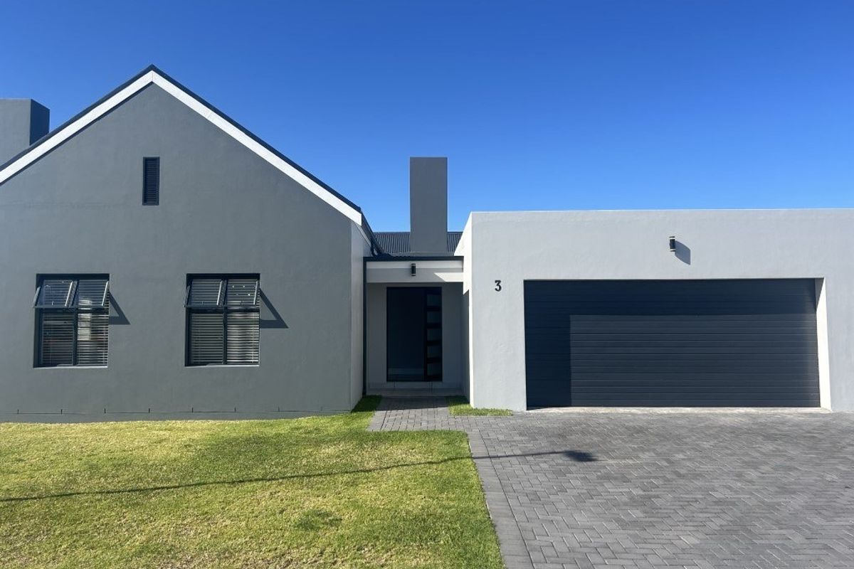 House Rental Monthly In Langebaan - Photo 2