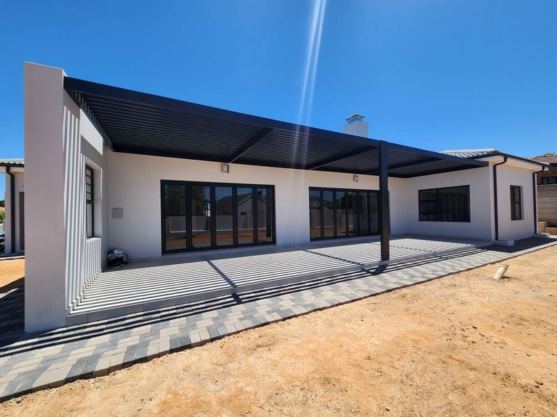 House For Sale In Malmesbury - Photo 2