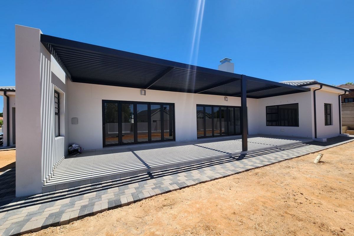House For Sale In Malmesbury - Photo 2