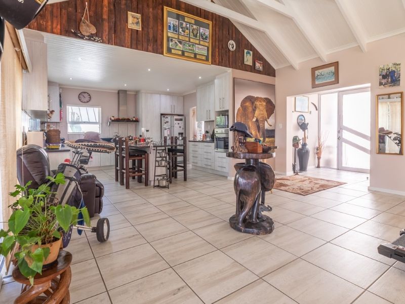 House For Sale In Langebaan - Photo 9