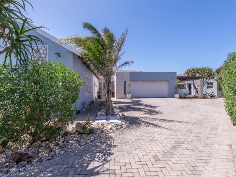 House For Sale In Langebaan - Photo 2