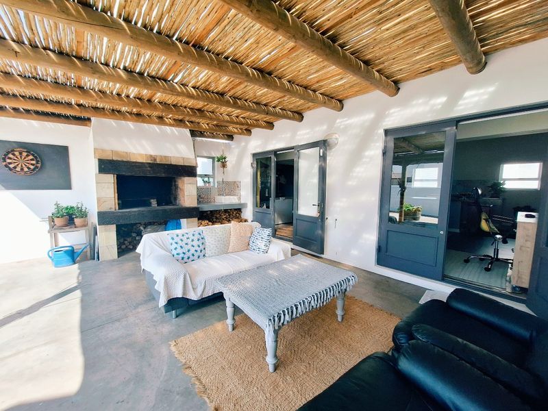 House For Sale In Jacobsbaai - Photo 2