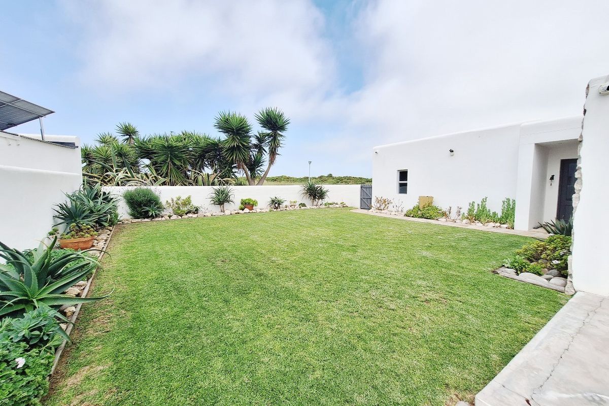 House For Sale In Jacobsbaai - Photo 5