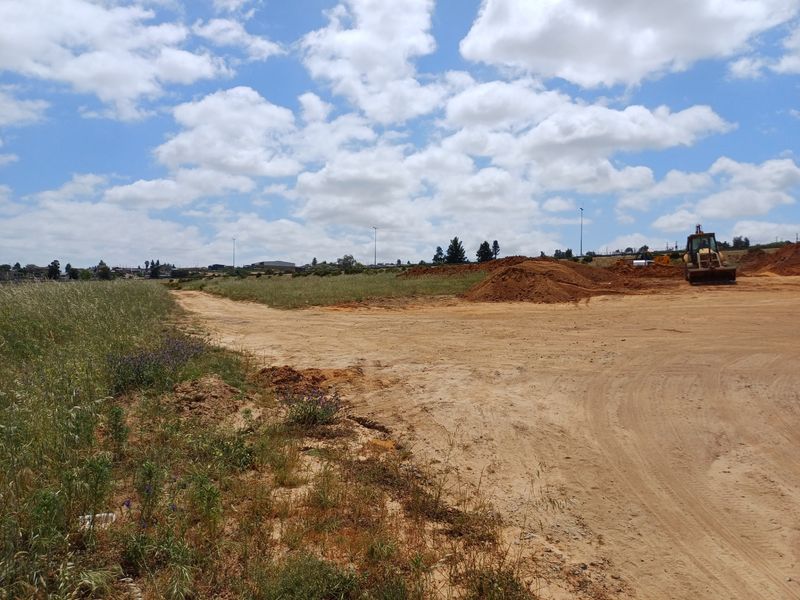 Industrial For Sale In Malmesbury - Photo 4