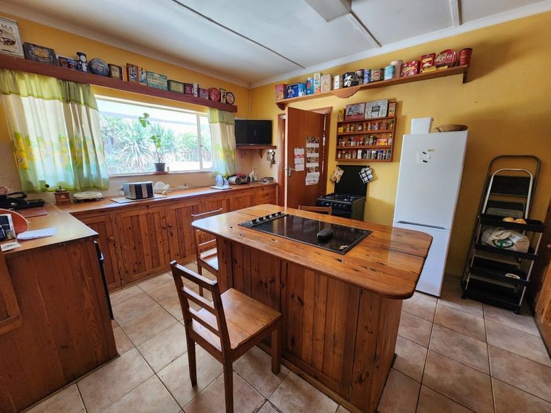 House For Sale In Malmesbury - Photo 8