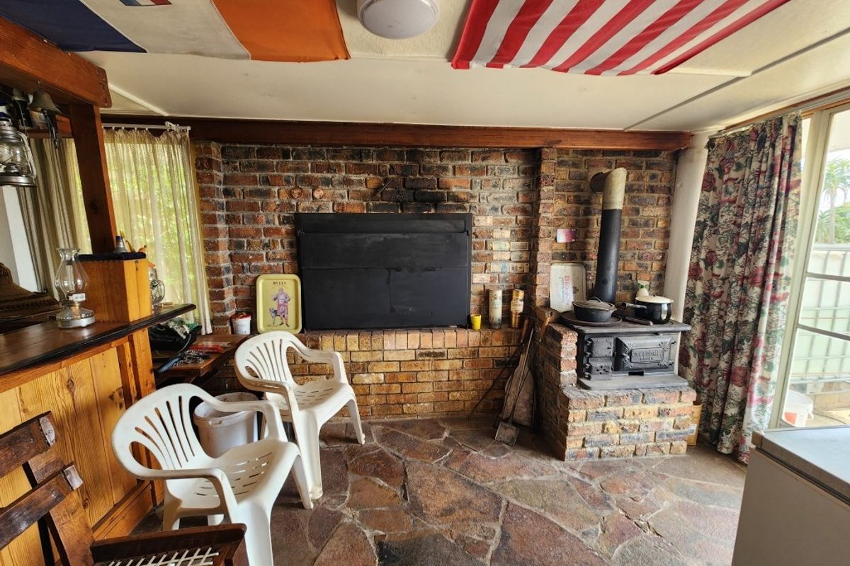 House For Sale In Malmesbury - Photo 5