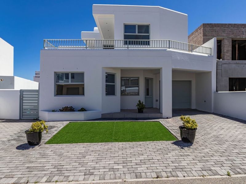 House For Sale In Langebaan - Photo 3