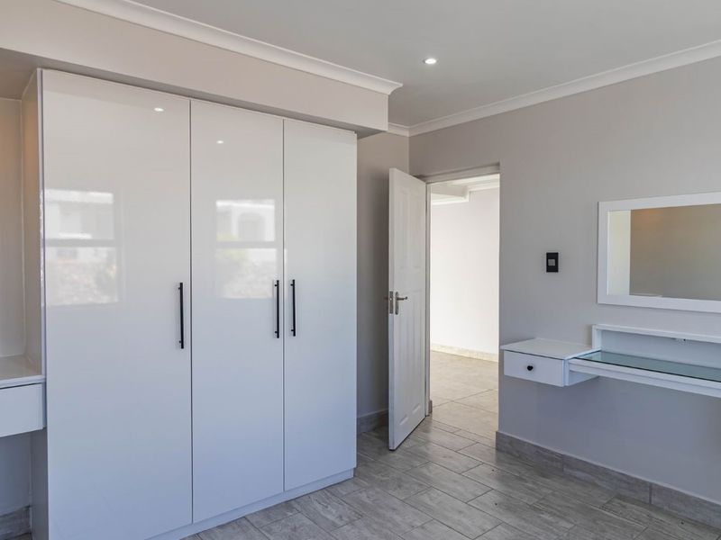 House For Sale In Langebaan - Photo 9