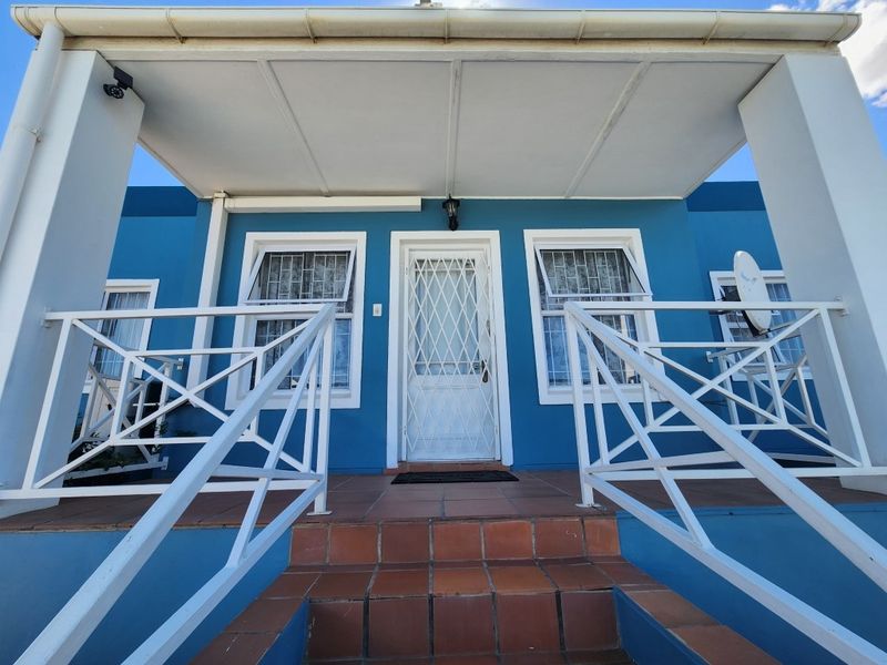 House For Sale In Malmesbury - Photo 3