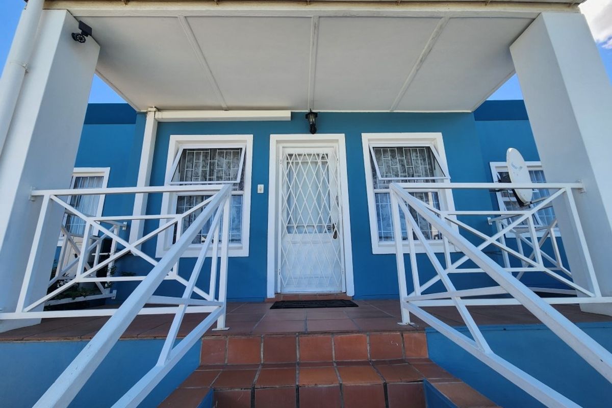 House For Sale In Malmesbury - Photo 3