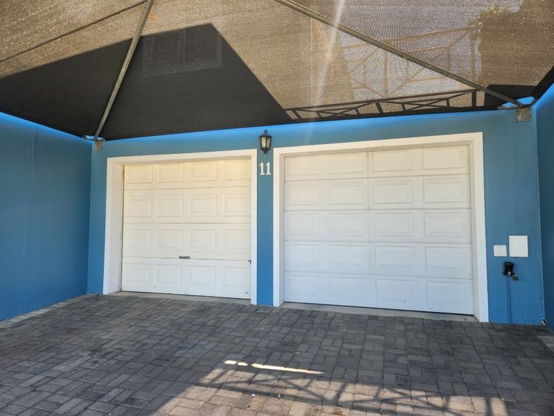 House For Sale In Malmesbury - Photo 2