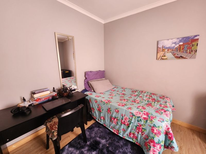 House For Sale In Malmesbury - Photo 10