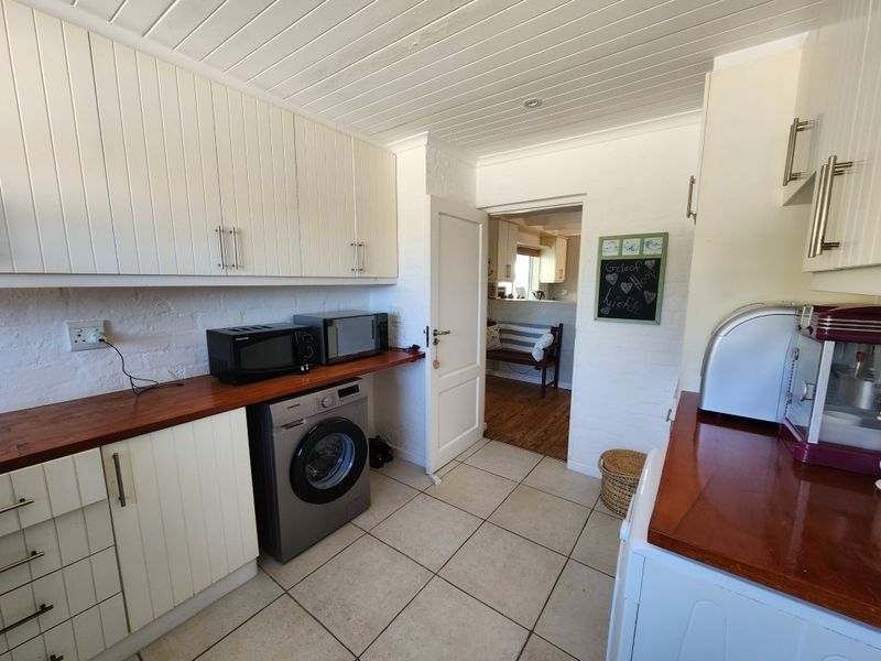 House For Sale In Yzerfontein - Photo 7