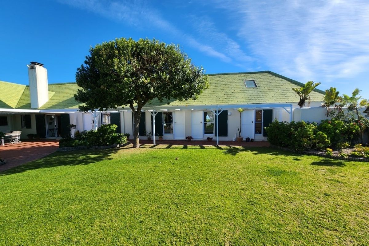 House For Sale In Yzerfontein - Photo 2