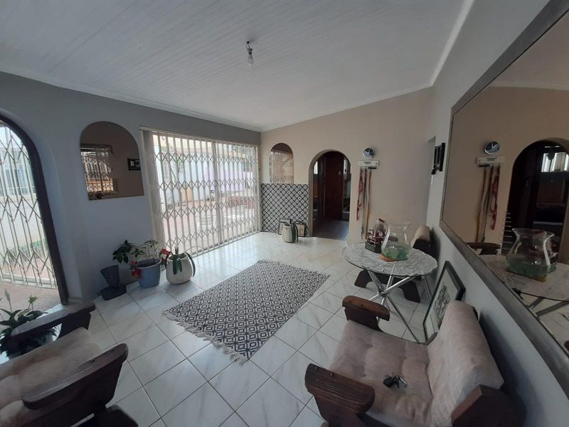 House For Sale In Brakpan - Photo 2