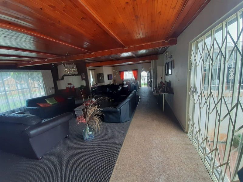 House For Sale In Brakpan - Photo 10