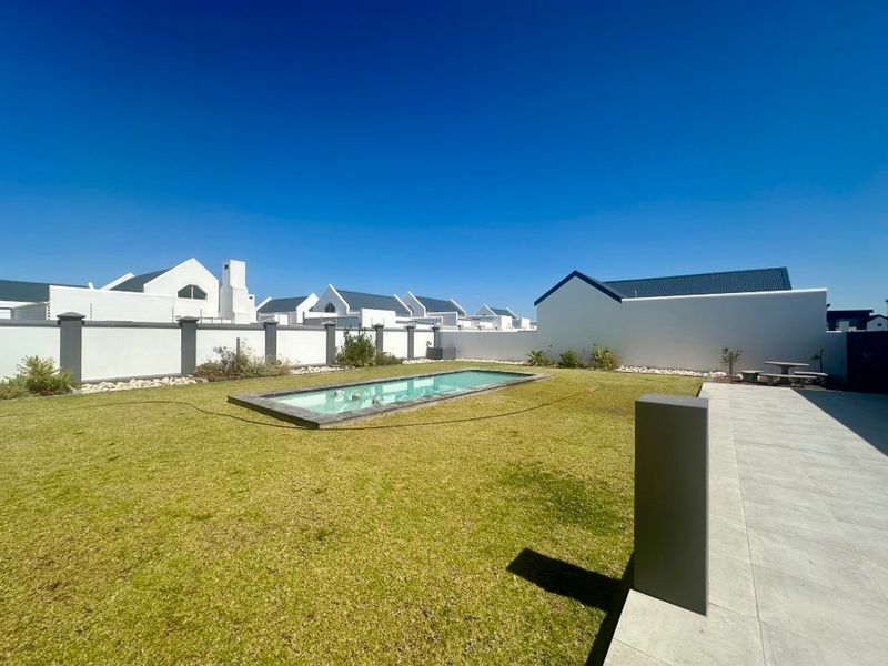 House Rental Monthly In Langebaan - Photo 2