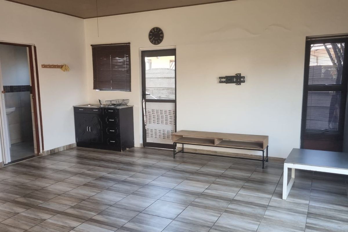 House For Sale In Brakpan - Photo 3