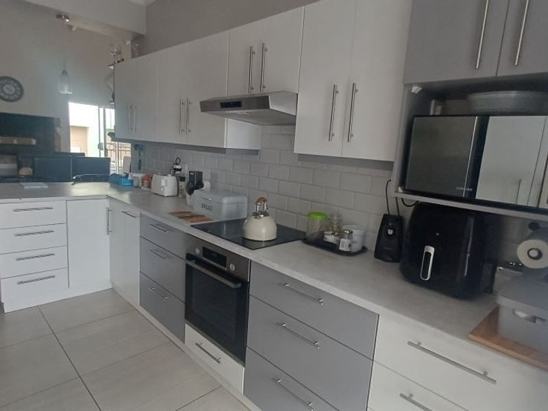 House For Sale In Vredenburg - Photo 3