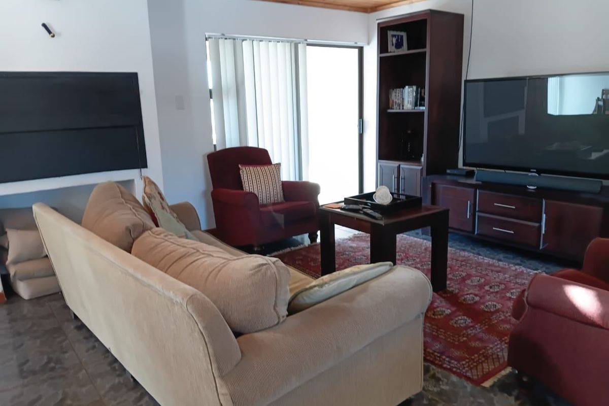 House For Sale In Langebaan - Photo 2