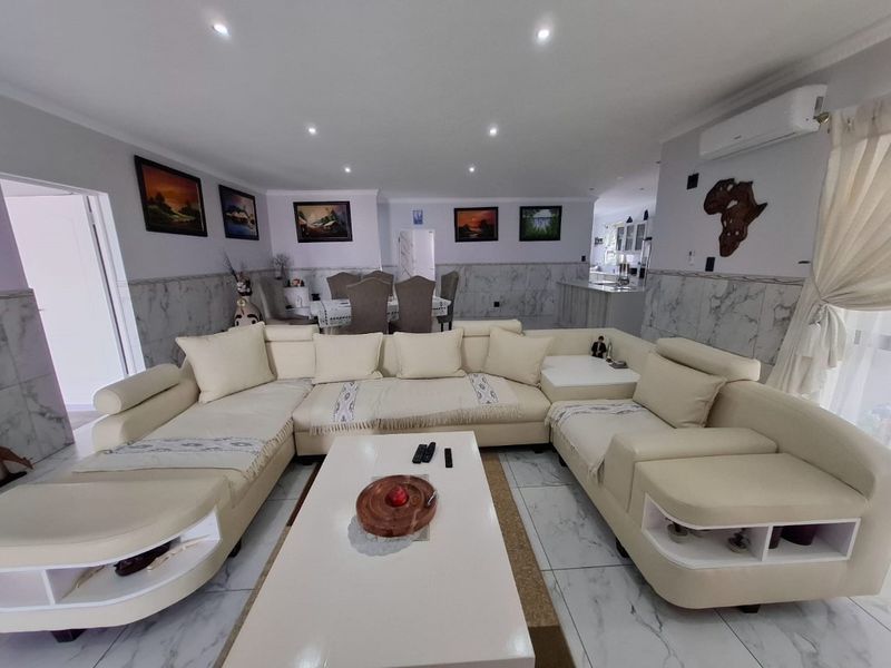 House For Sale In Langebaan - Photo 7