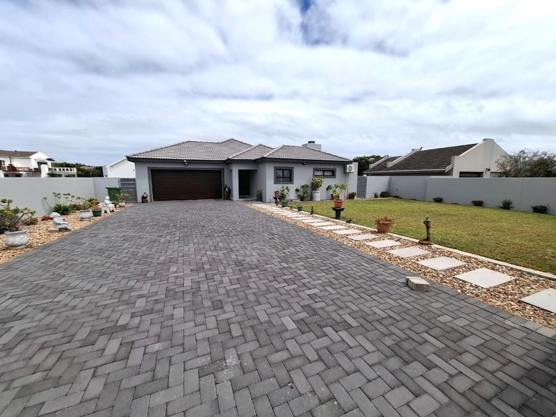 House For Sale In Langebaan - Photo 2