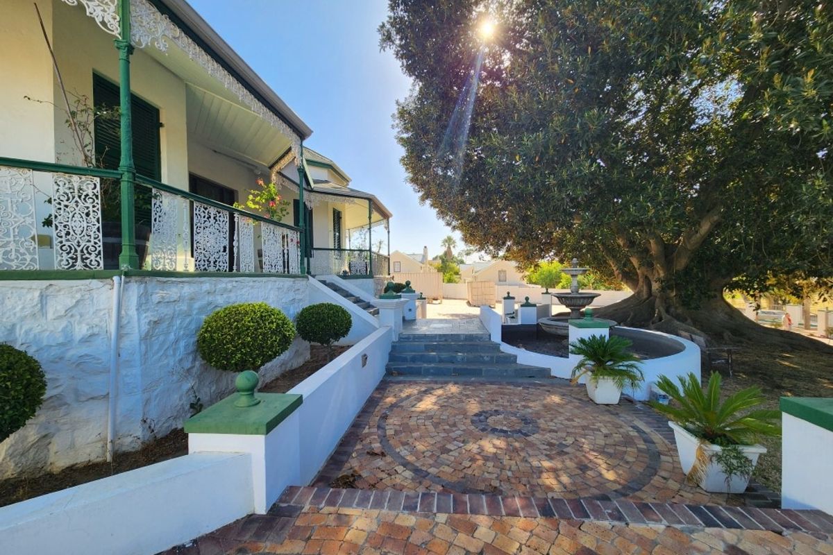 House For Sale In Malmesbury - Photo 4