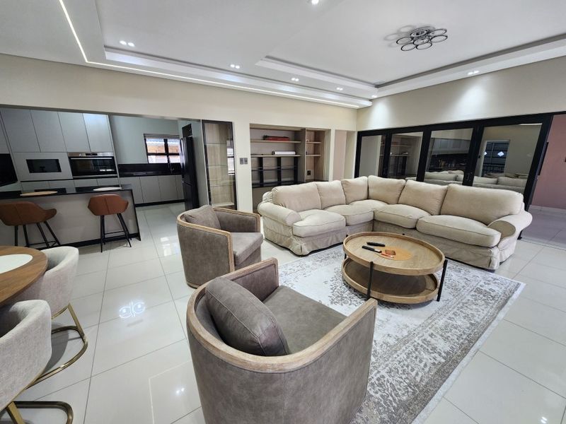 House For Sale In Malmesbury - Photo 8