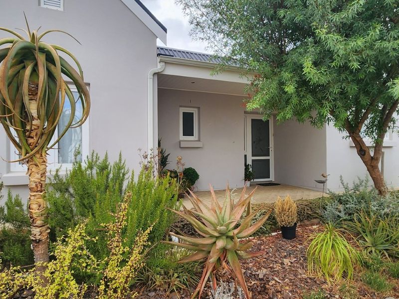 House For Sale In Malmesbury - Photo 2