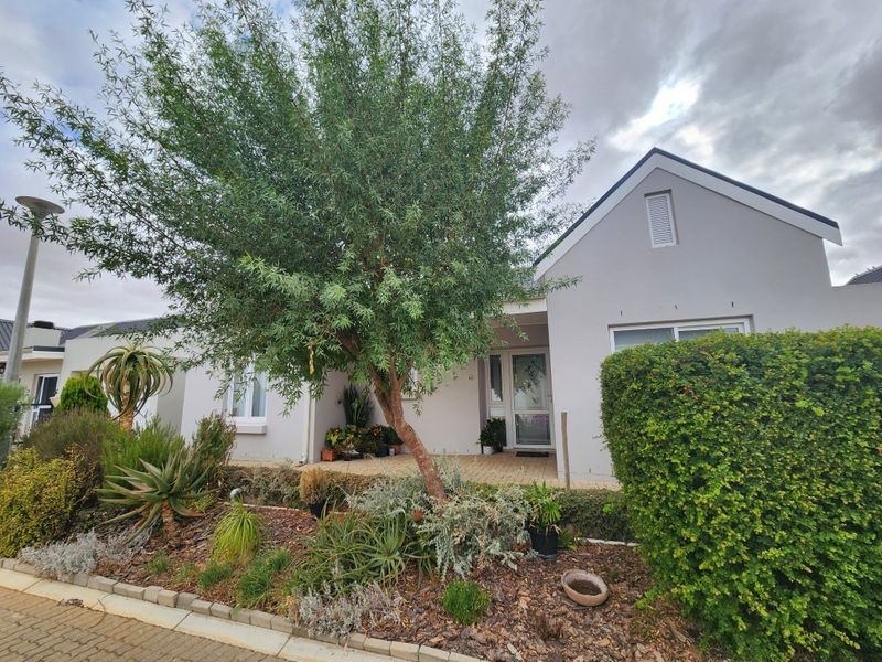 House For Sale In Malmesbury - Photo 4