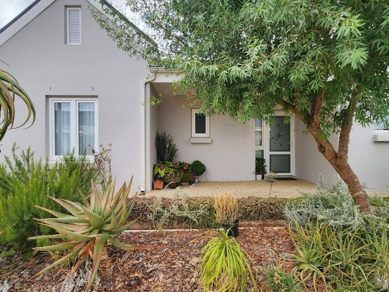 House For Sale In Malmesbury - Photo 3