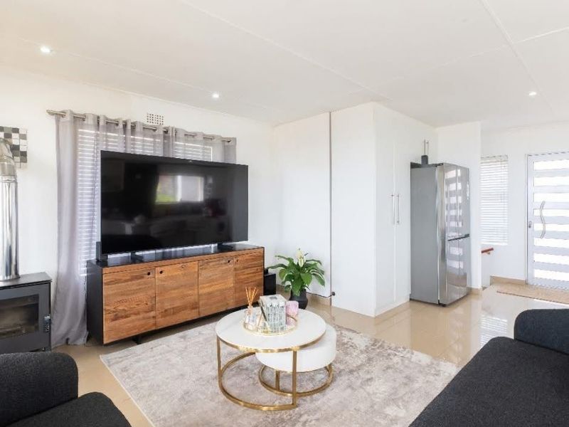 House Rental Monthly In Saldanha - Photo 4