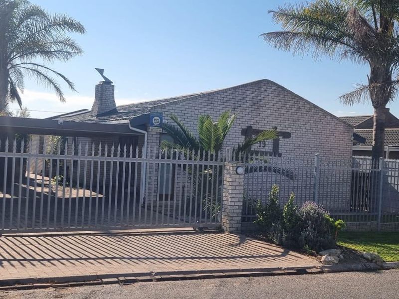 House For Sale In Saldanha - Photo 1