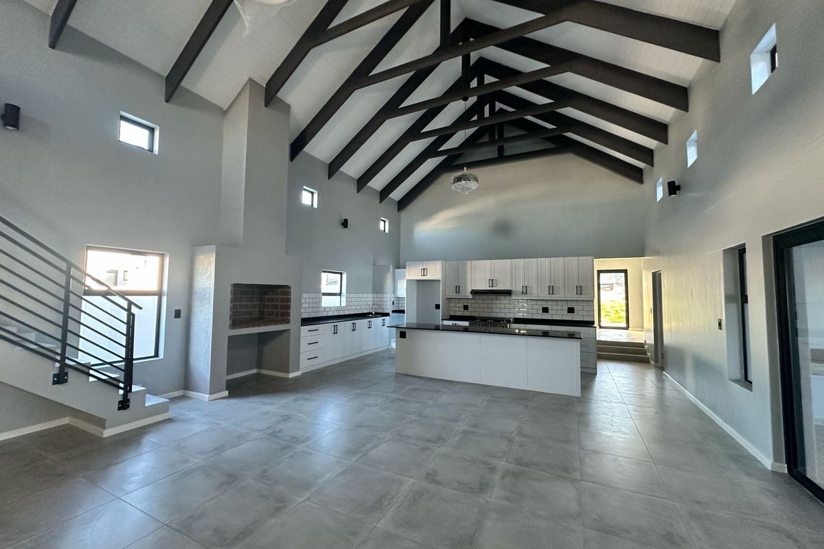 House For Sale In Langebaan - Photo 3