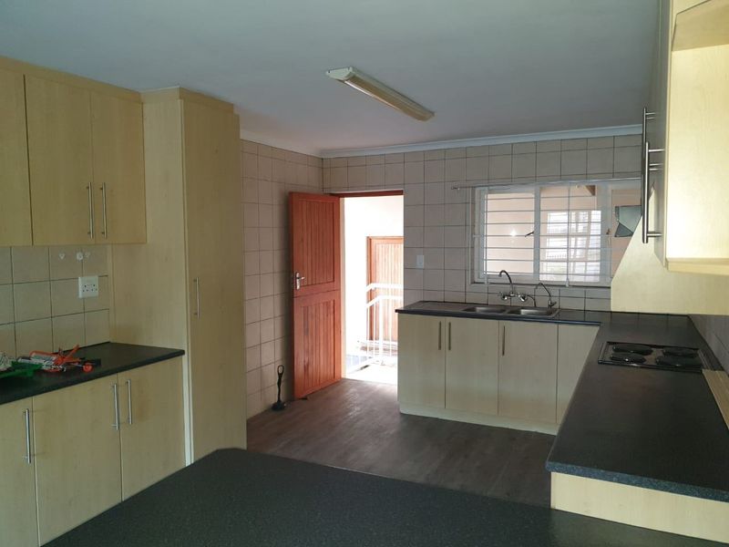 House Rental Monthly In Langebaan - Photo 3