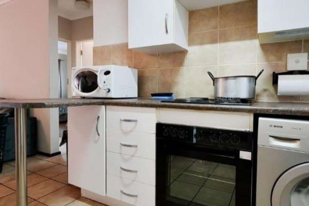 Apartment For Sale In Brakpan - Photo 4