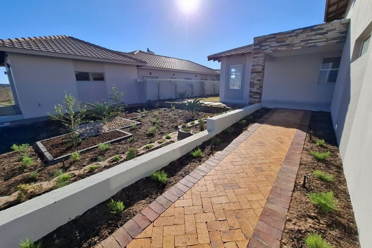 House For Sale In Langebaan - Photo 3