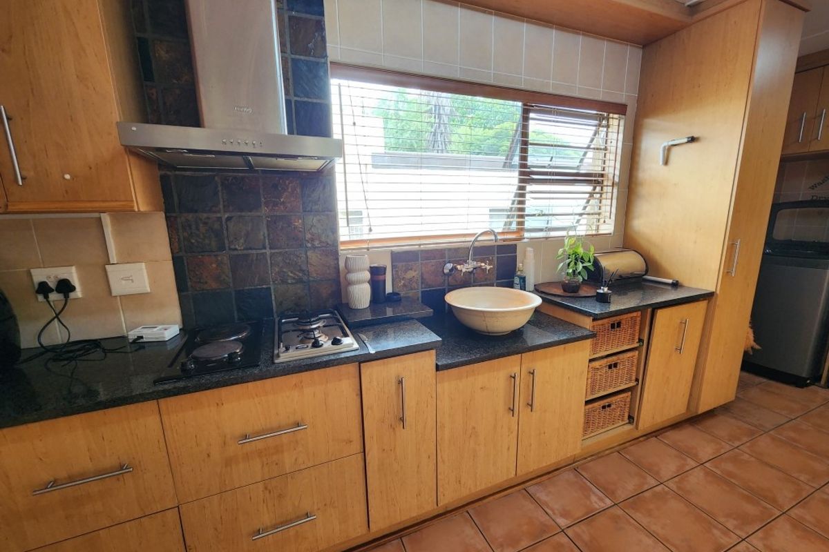 House For Sale In Malmesbury - Photo 5