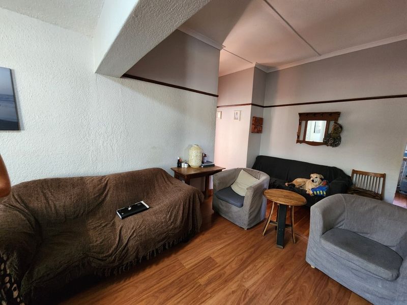 House For Sale In Malmesbury - Photo 4