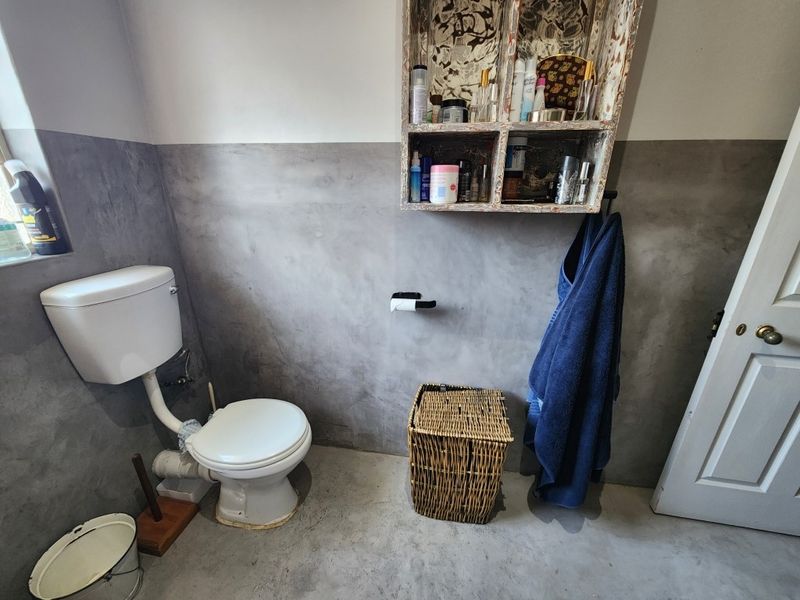 House For Sale In Malmesbury - Photo 8