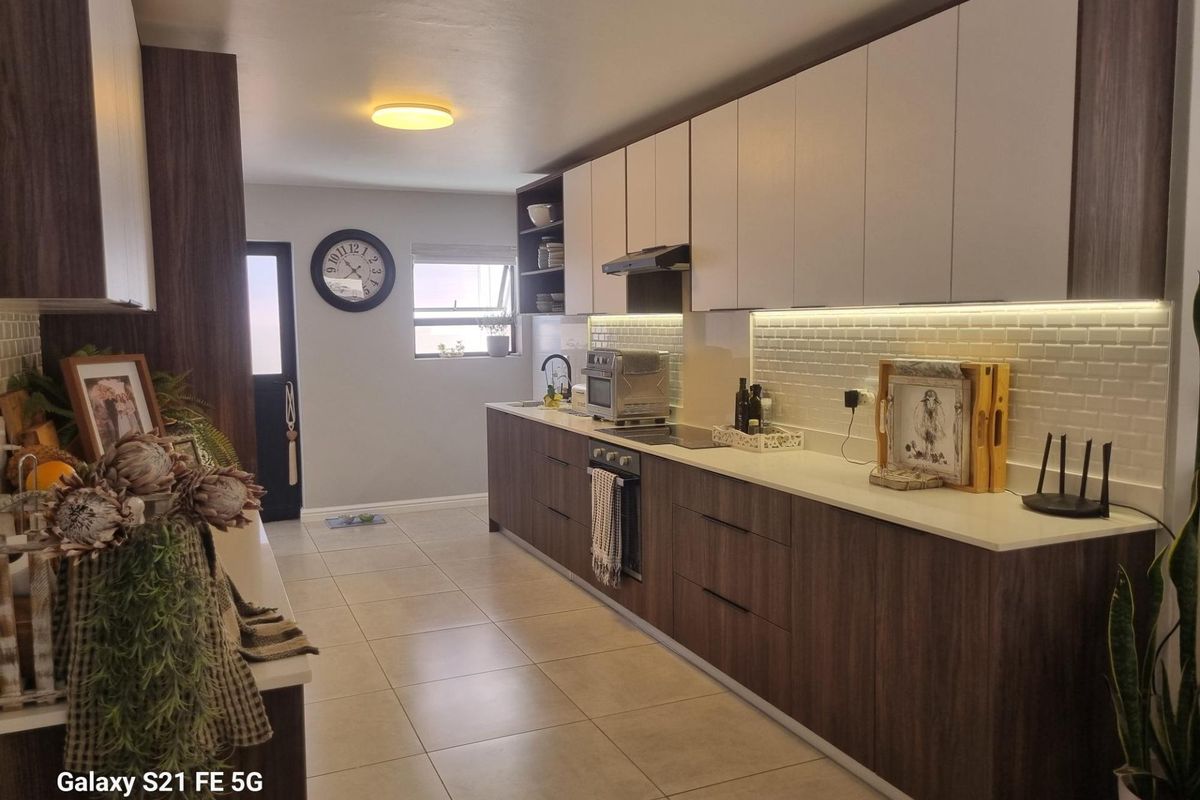 House For Sale In Jacobsbaai - Photo 4