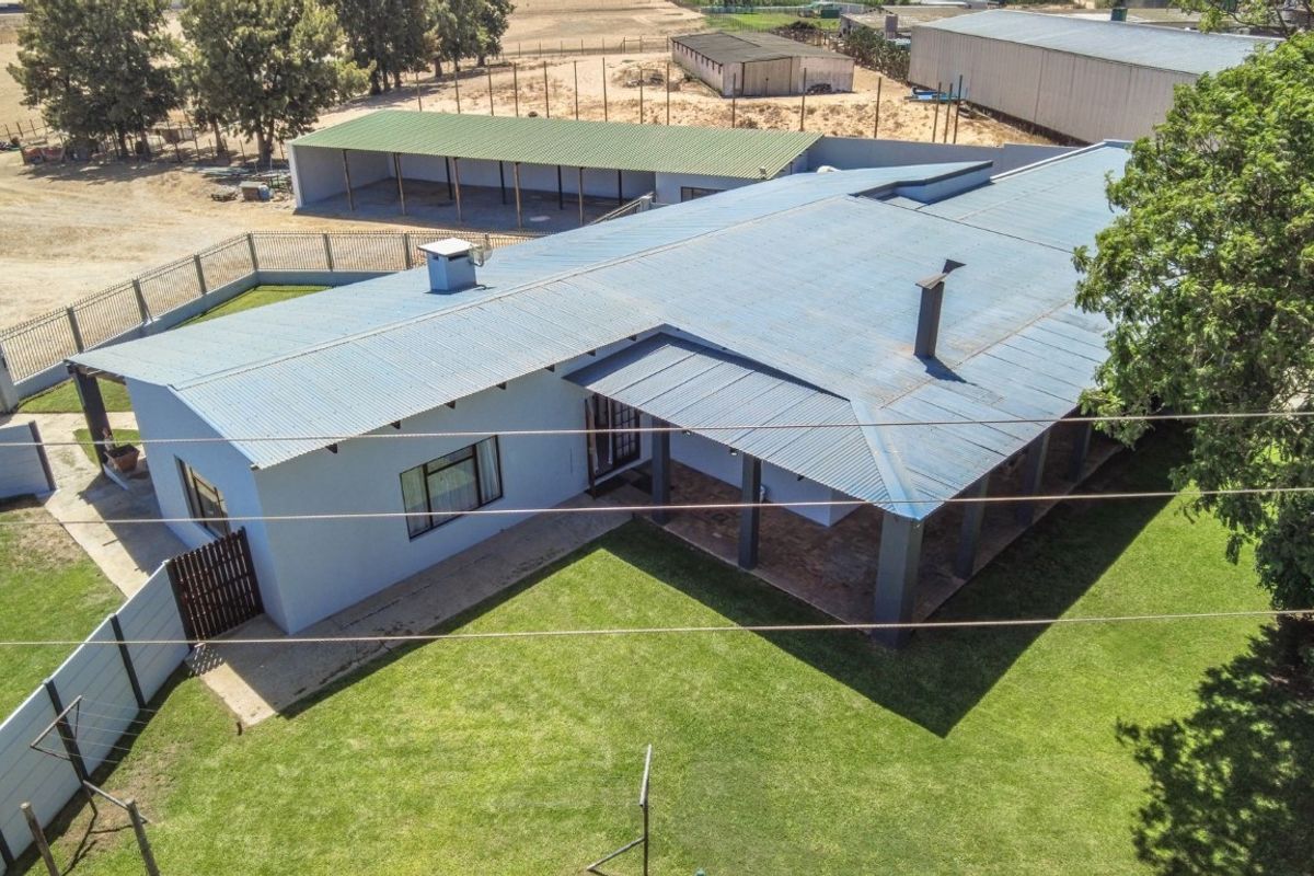 Farm For Sale In Malmesbury - Photo 2