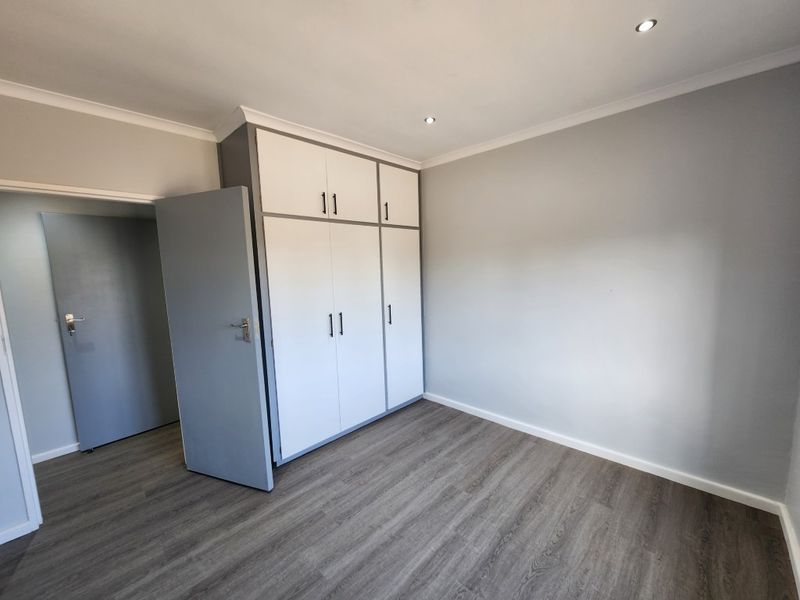 House For Sale In Malmesbury - Photo 10