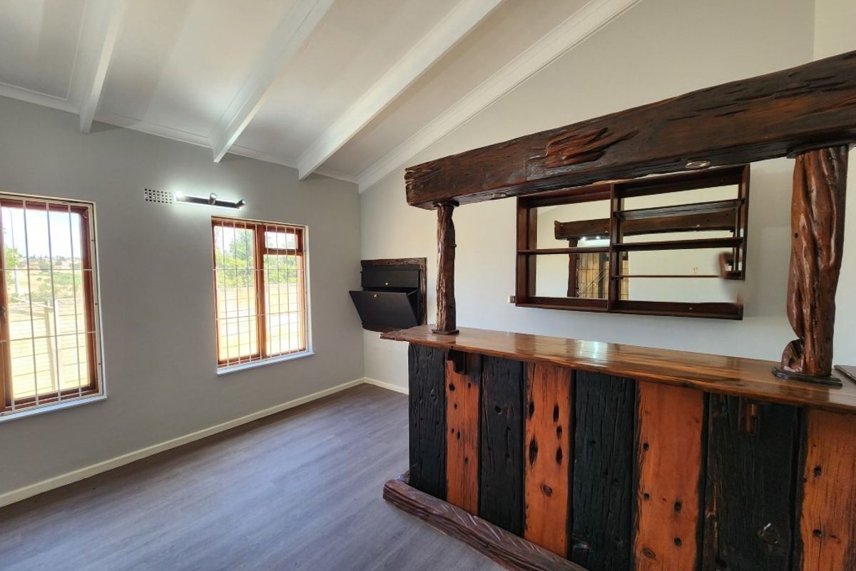 House For Sale In Malmesbury - Photo 5