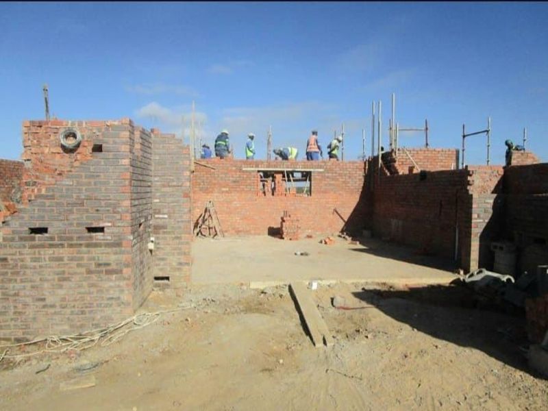 House For Sale In Mossel Bay - Photo 2