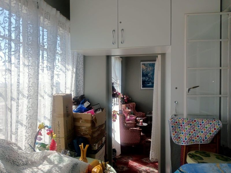 Apartment For Sale In Springs - Photo 3