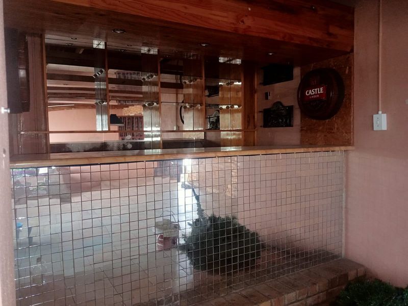 House For Sale In Germiston - Photo 4