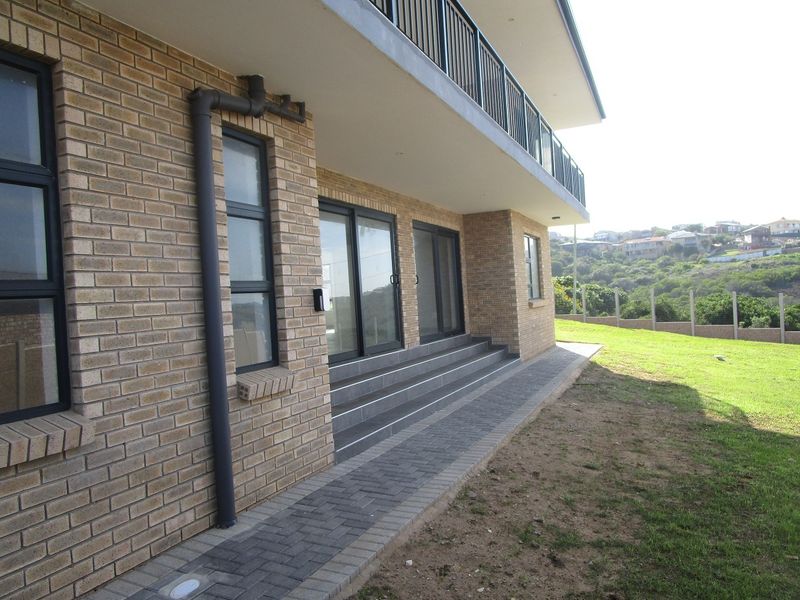 House For Sale In Mossel Bay - Photo 8