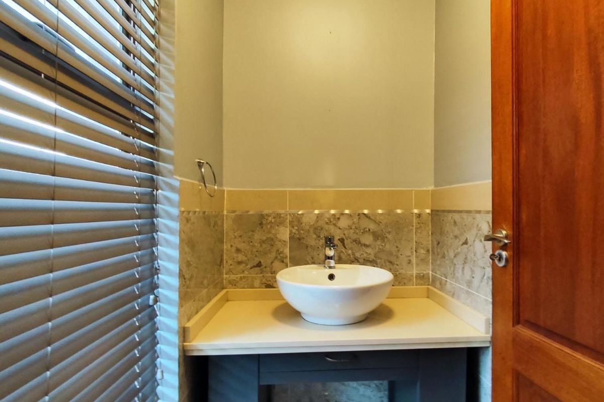 House For Sale In Brakpan - Photo 2