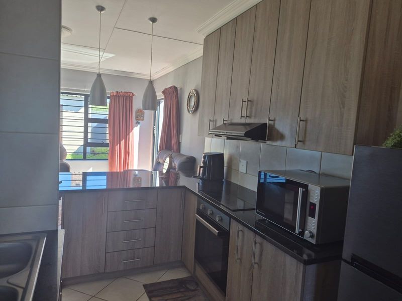 House For Sale In Mossel Bay - Photo 3